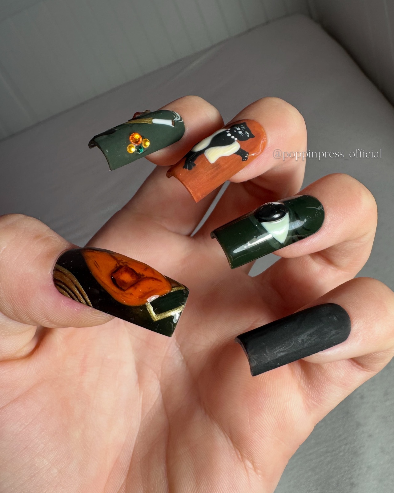 Hand-painted press-on nails in a square shape, MONEY TALK$ design, photo 5