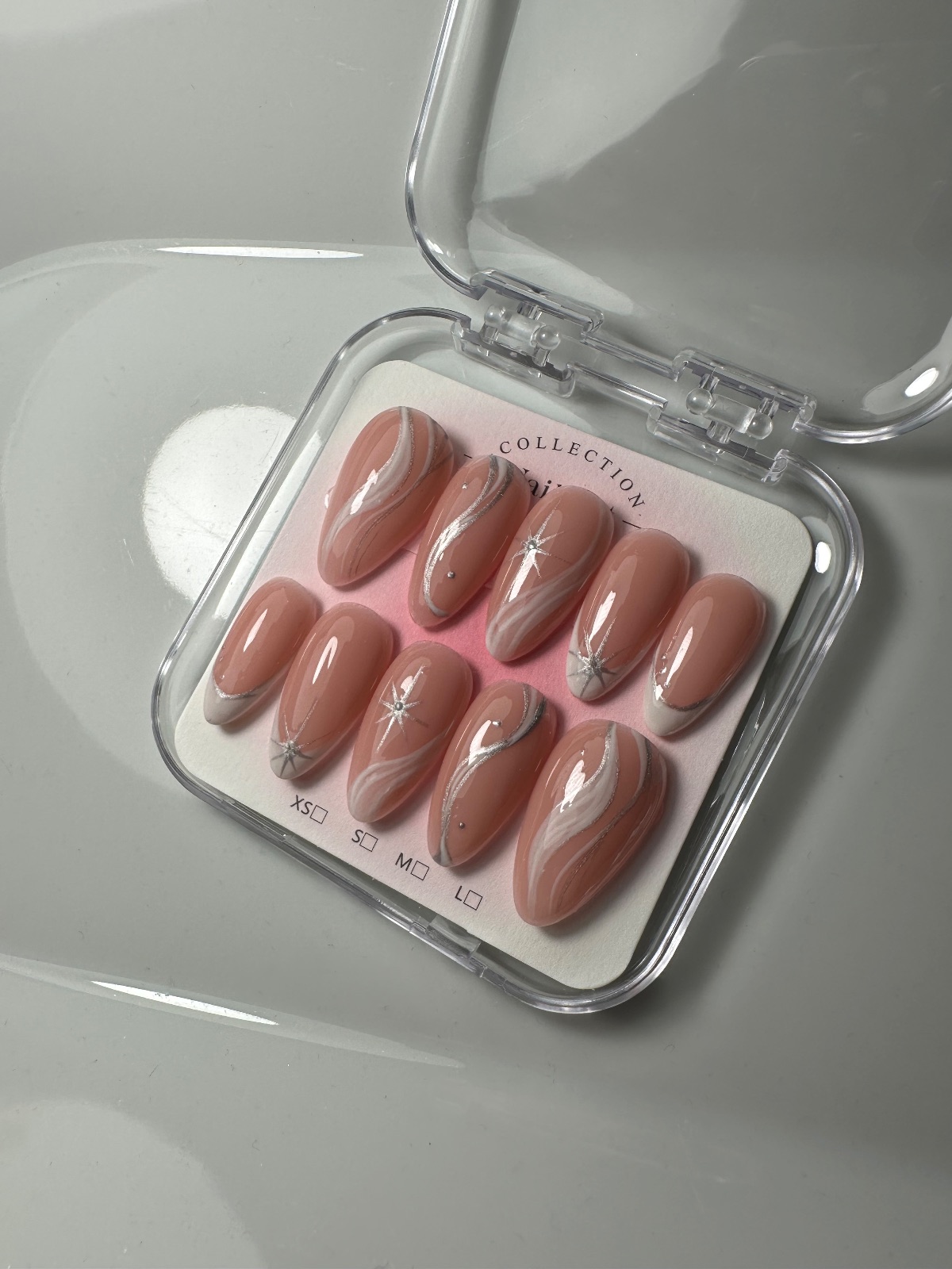 Hand-painted press-on nails in an almond shape, Moonlit design, photo 3